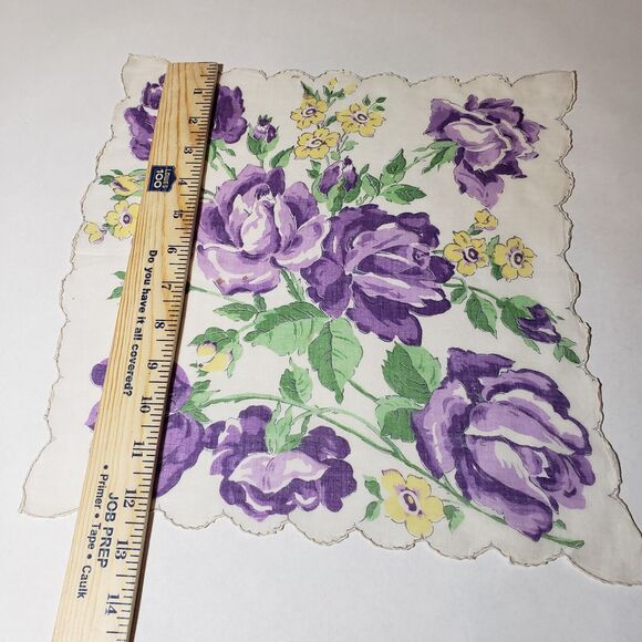VTG HANKIE LG PURPLE FLOWERS GRAPHIC SCALLOPED EDGE POCKET SCARF BRIDAL WEDDING - Picture 10 of 12